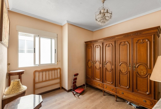 Rynek wtórny - Apartament - Torrevieja - Estacion de autobuses