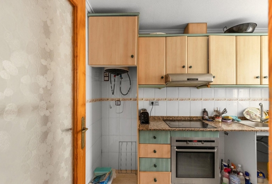 Rynek wtórny - Apartament - Torrevieja - Estacion de autobuses