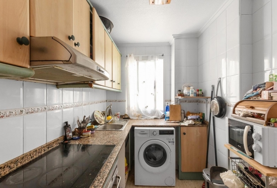 Rynek wtórny - Apartament - Torrevieja - Estacion de autobuses