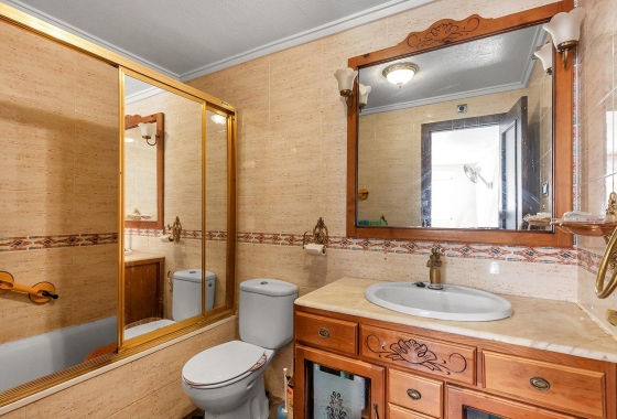Rynek wtórny - Apartament - Torrevieja - Estacion de autobuses