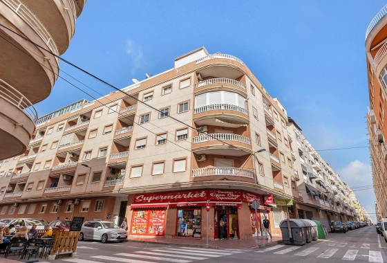 Rynek wtórny - Apartament - Torrevieja - Estacion de autobuses