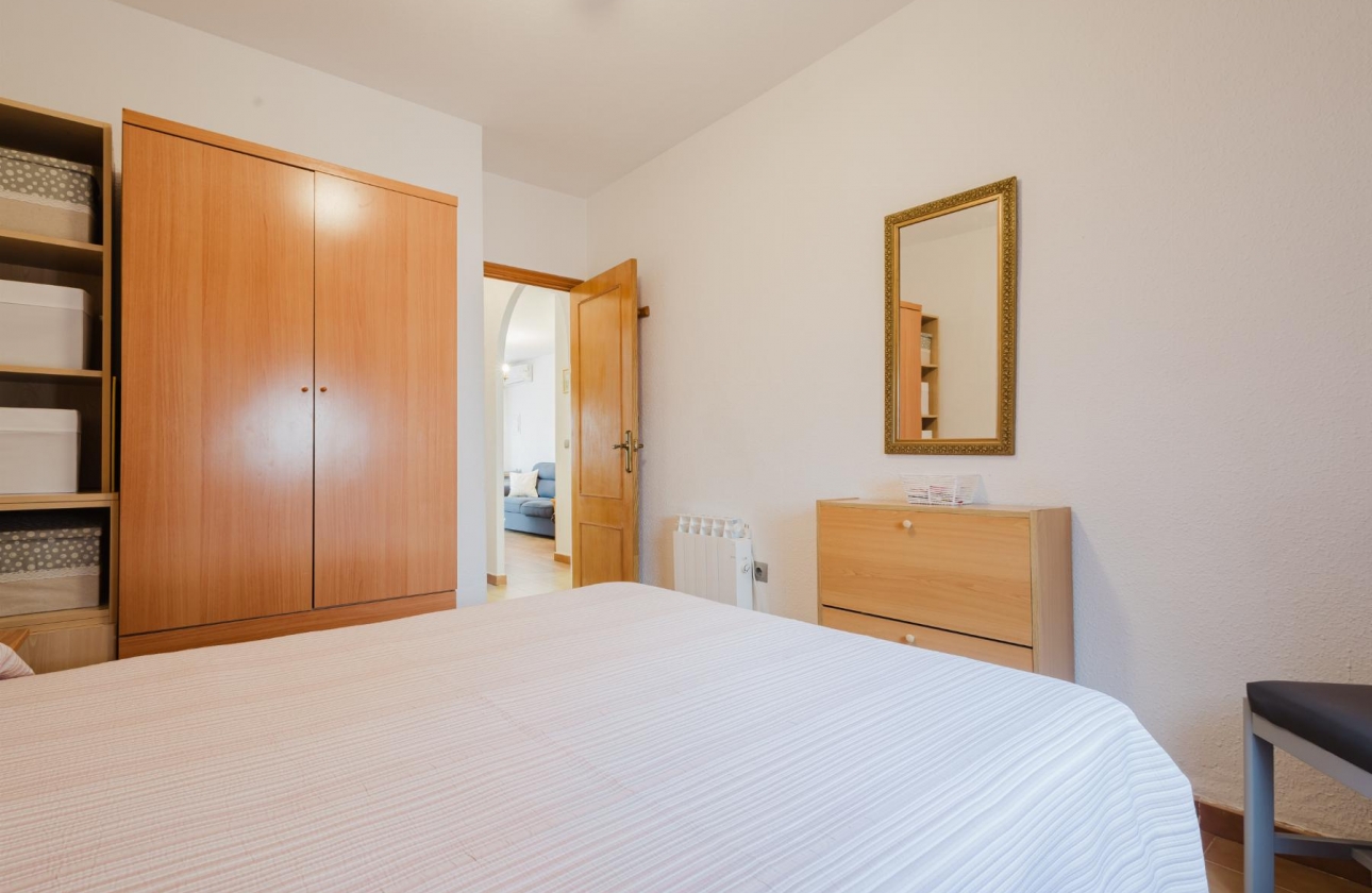 Rynek wtórny - Bungalow - Torrevieja - Playa De Los Naufragos