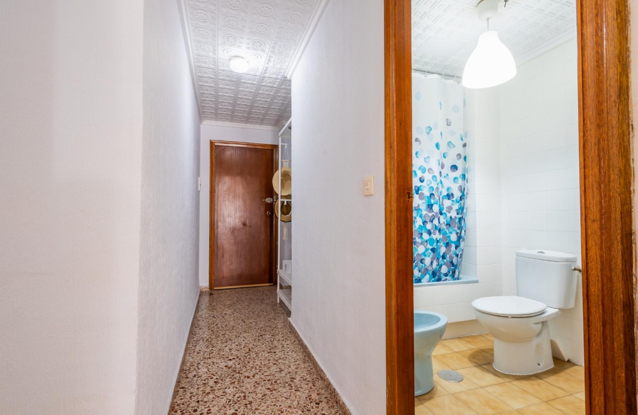 Rynek wtórny - Apartament - Torrevieja - Playa De Los Naufragos