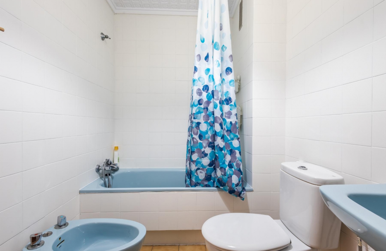 Rynek wtórny - Apartament - Torrevieja - Playa De Los Naufragos