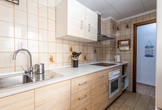 Rynek wtórny - Apartament - Torrevieja - Playa De Los Naufragos