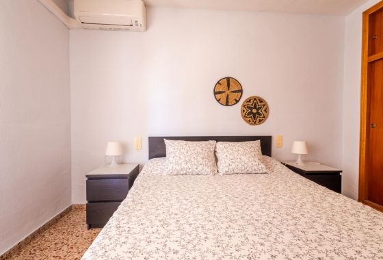 Rynek wtórny - Apartament - Torrevieja - Playa De Los Naufragos