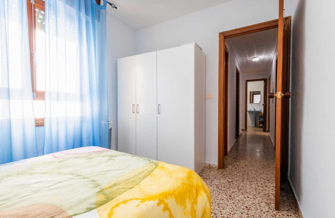 Rynek wtórny - Apartament - Torrevieja - Playa De Los Naufragos