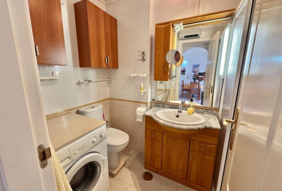 Resale - Apartment - Almoradí