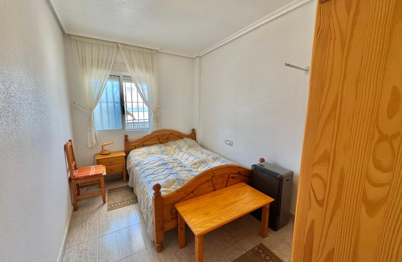 Resale - Apartment - Almoradí