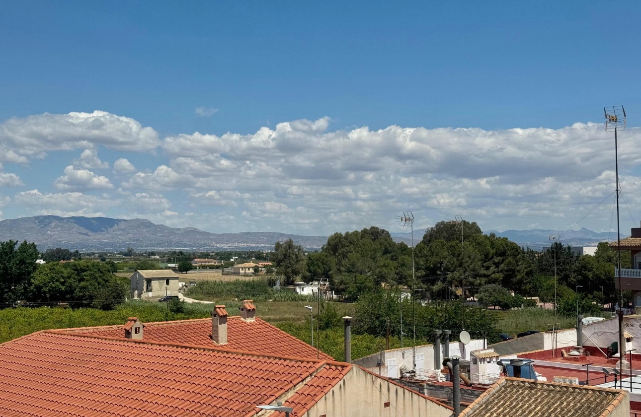 Resale - Apartment - Almoradí