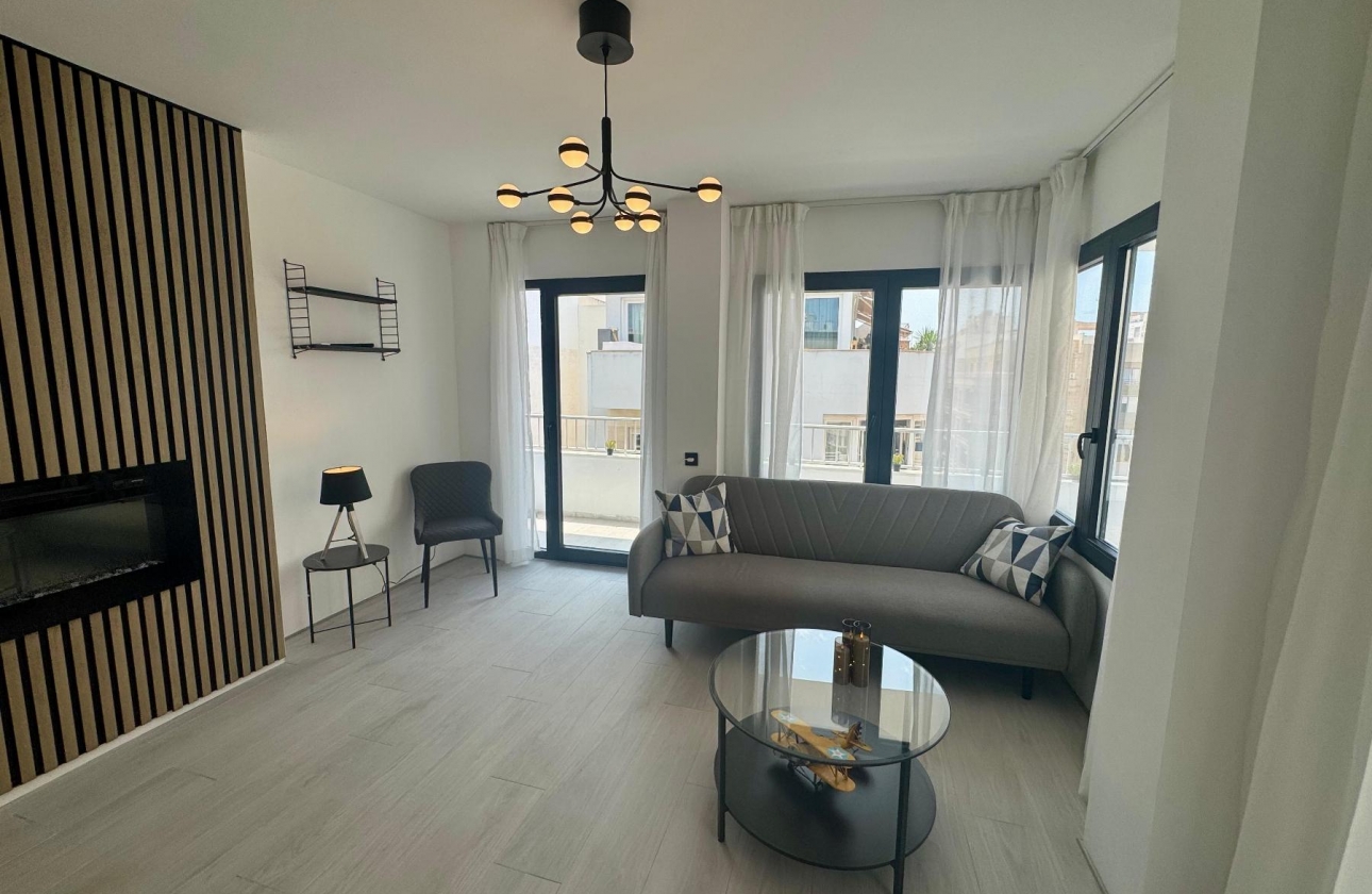 Rynek wtórny - Apartament - Torrevieja - CLUB NAUTICO TORREVIEJA