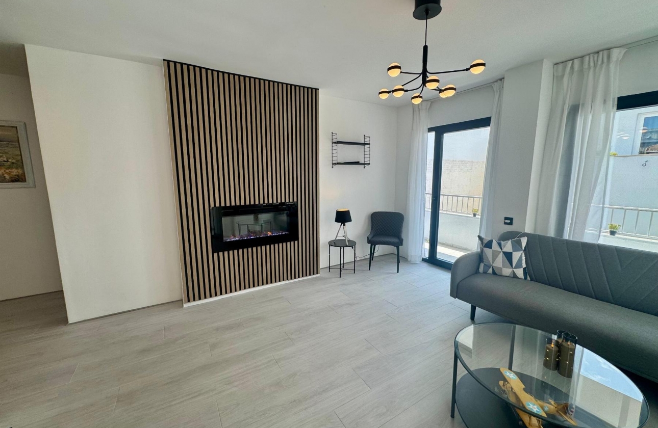 Rynek wtórny - Apartament - Torrevieja - CLUB NAUTICO TORREVIEJA