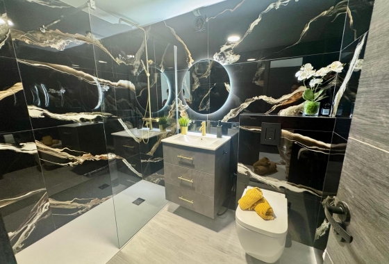 Rynek wtórny - Apartament - Torrevieja - CLUB NAUTICO TORREVIEJA