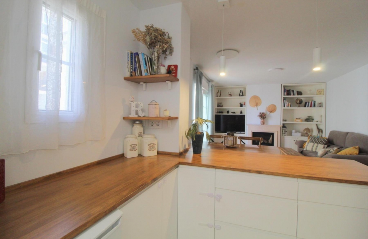 Rynek wtórny - Apartament - Torrevieja - La Veleta