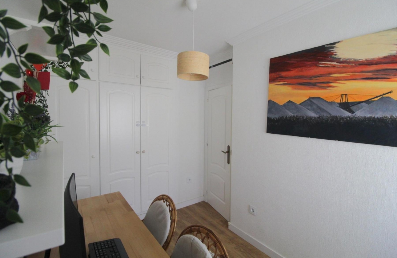 Rynek wtórny - Apartament - Torrevieja - La Veleta