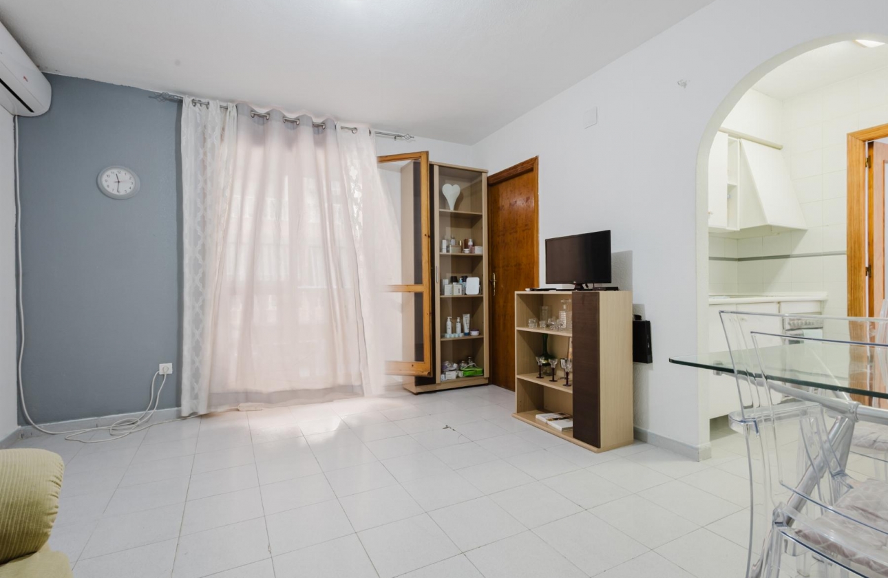 Rynek wtórny - Apartament - Torrevieja - Acequion