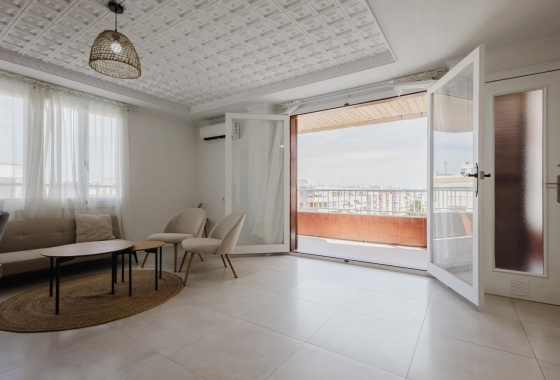 Rynek wtórny - Apartament - Torrevieja - Acequion