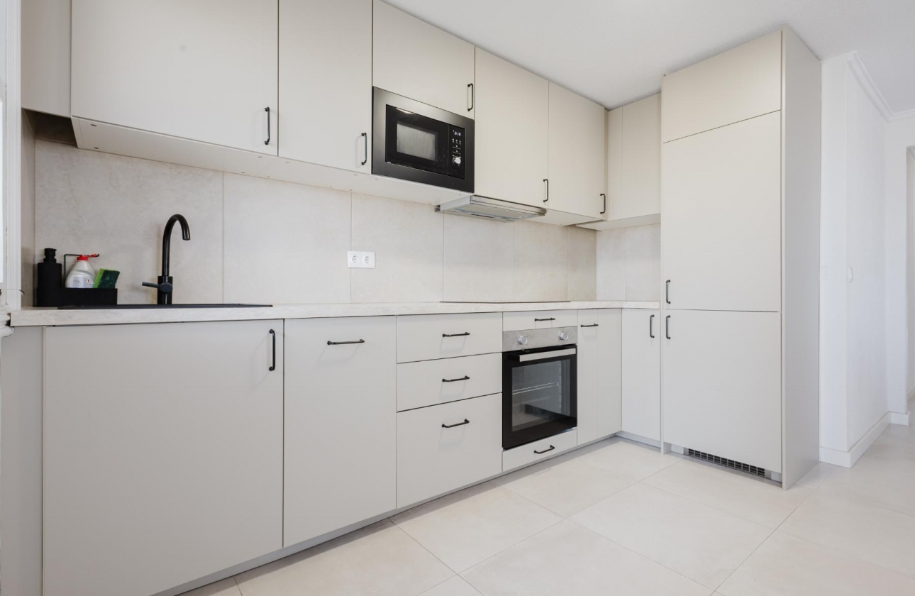 Rynek wtórny - Apartament - Torrevieja - Acequion