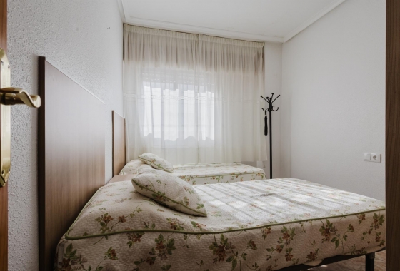 Rynek wtórny - Apartament - Torrevieja - Playa De Los Naufragos