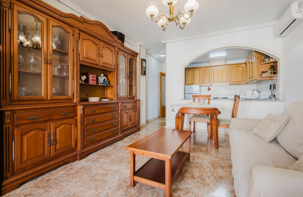 Rynek wtórny - Apartament - Torrevieja - Playa De Los Naufragos