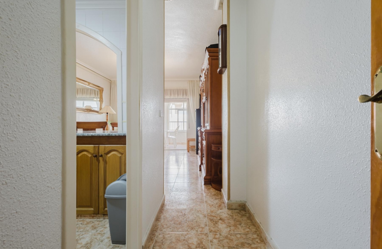 Rynek wtórny - Apartament - Torrevieja - Playa De Los Naufragos