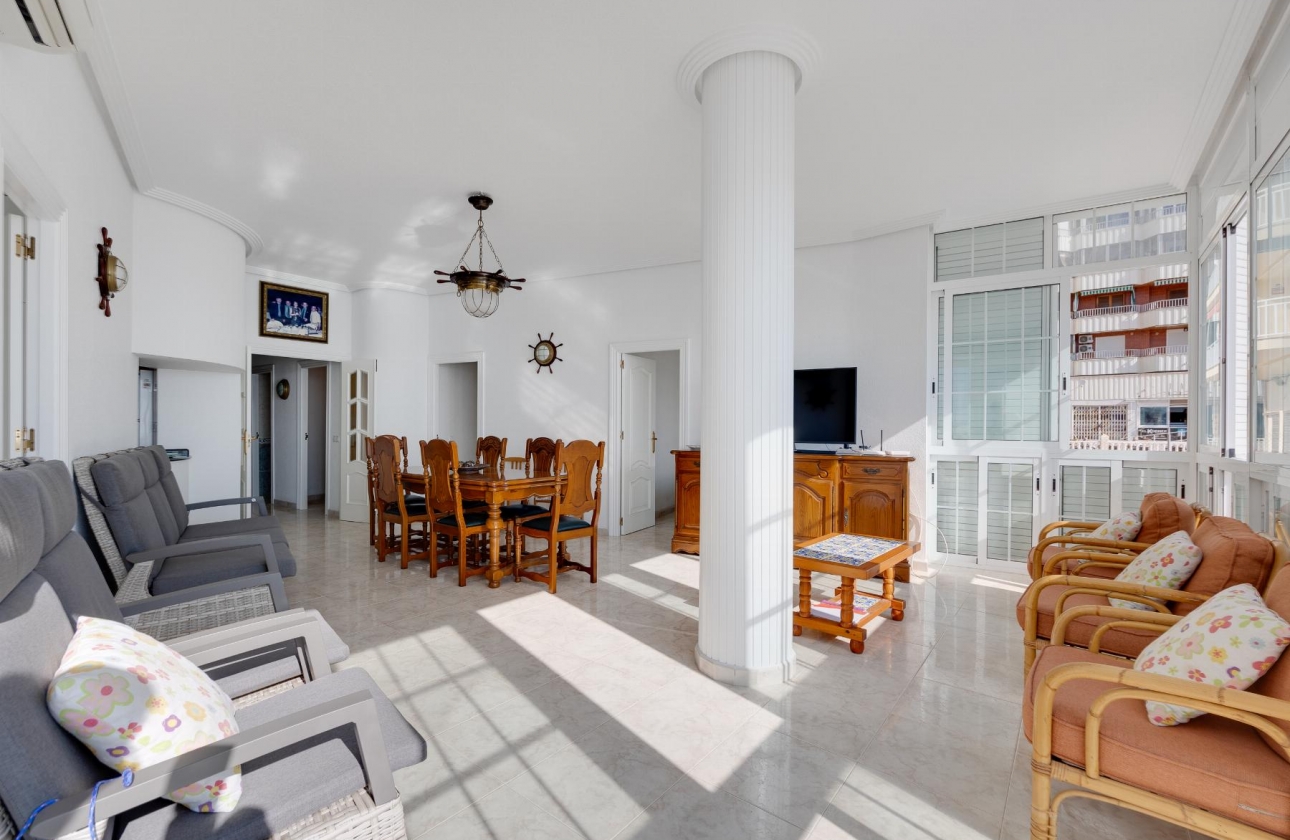 Rynek wtórny - Apartament - Torrevieja - Acequion