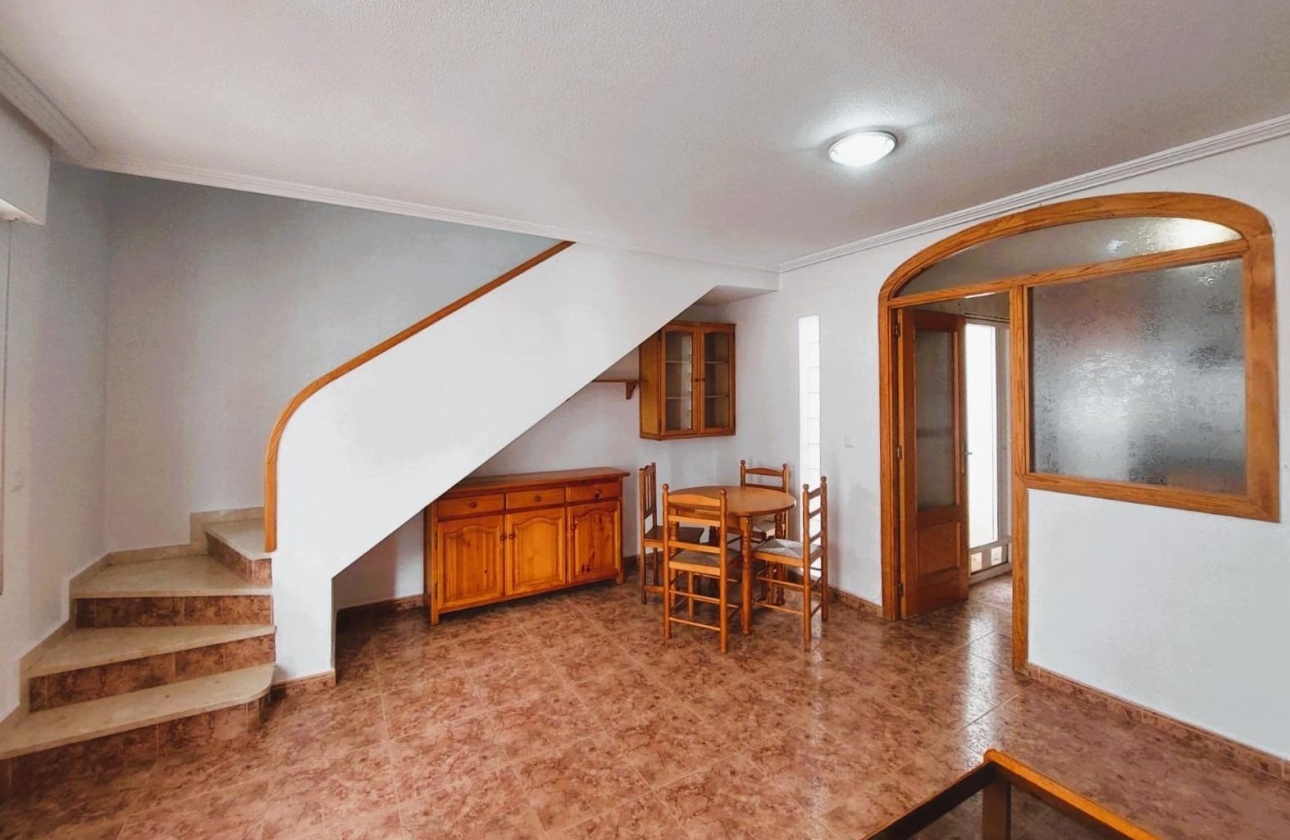 Rynek wtórny - Szeregowiec - Torrevieja - Los Altos