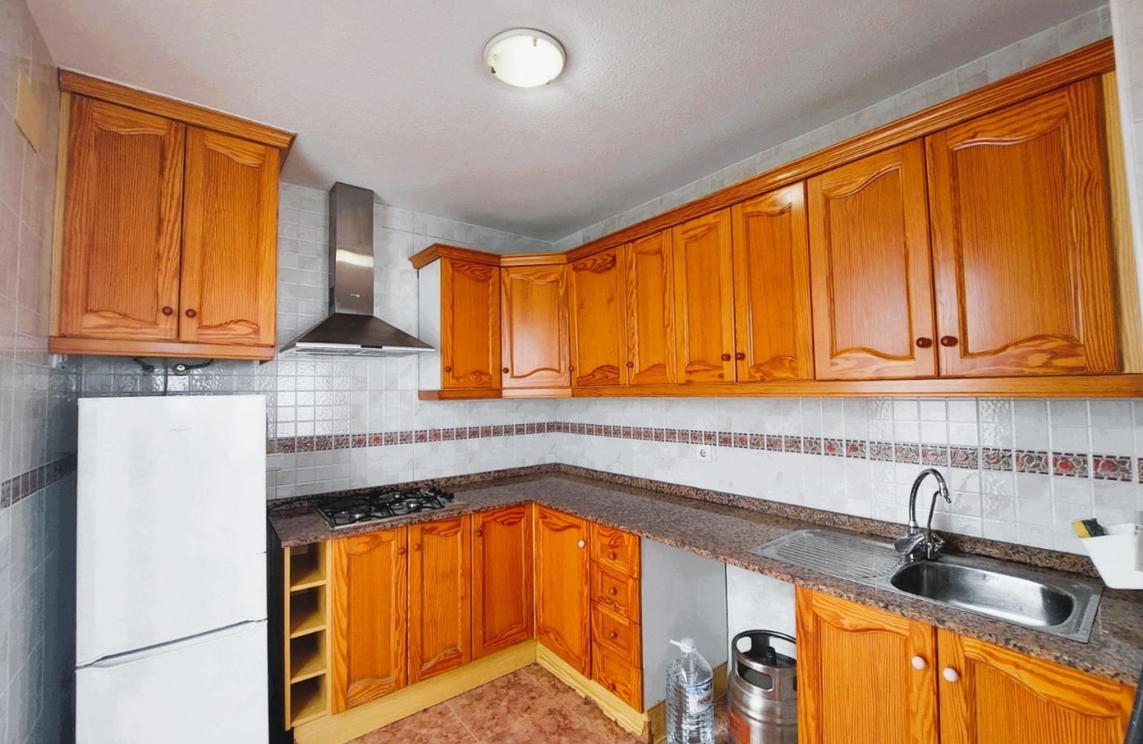 Rynek wtórny - Szeregowiec - Torrevieja - Los Altos