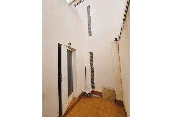 Rynek wtórny - Szeregowiec - Torrevieja - Los Altos