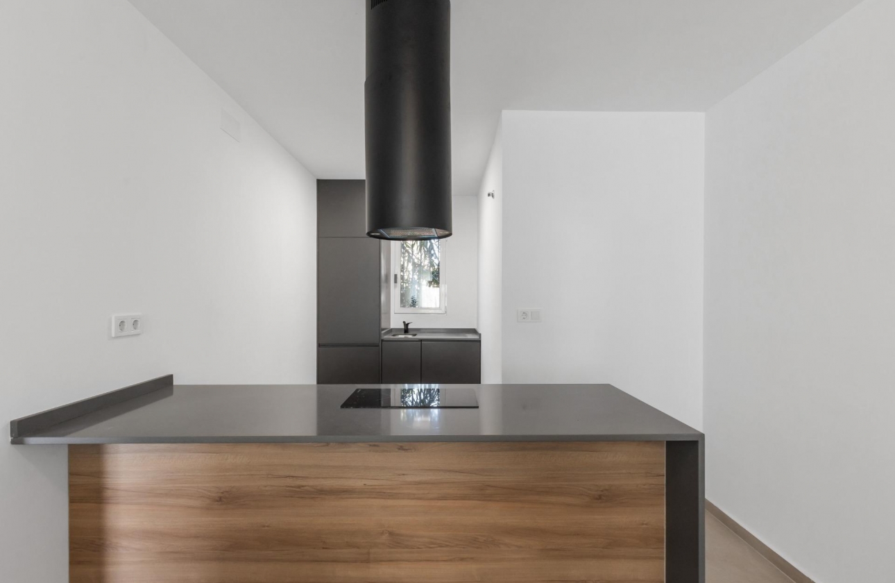 Wynajem długoterminowy - Bungalow - Torrevieja - Zona los Frutales