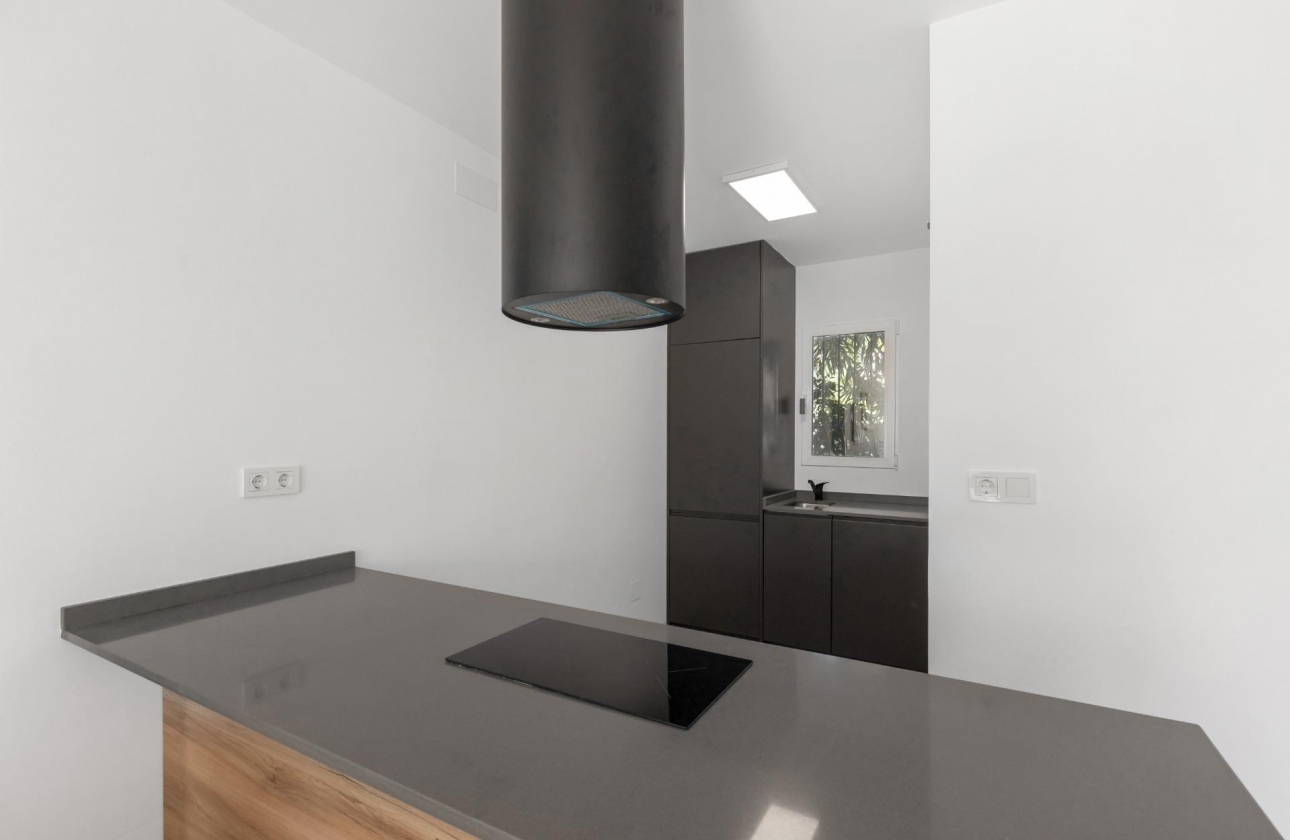 Wynajem długoterminowy - Bungalow - Torrevieja - Zona los Frutales