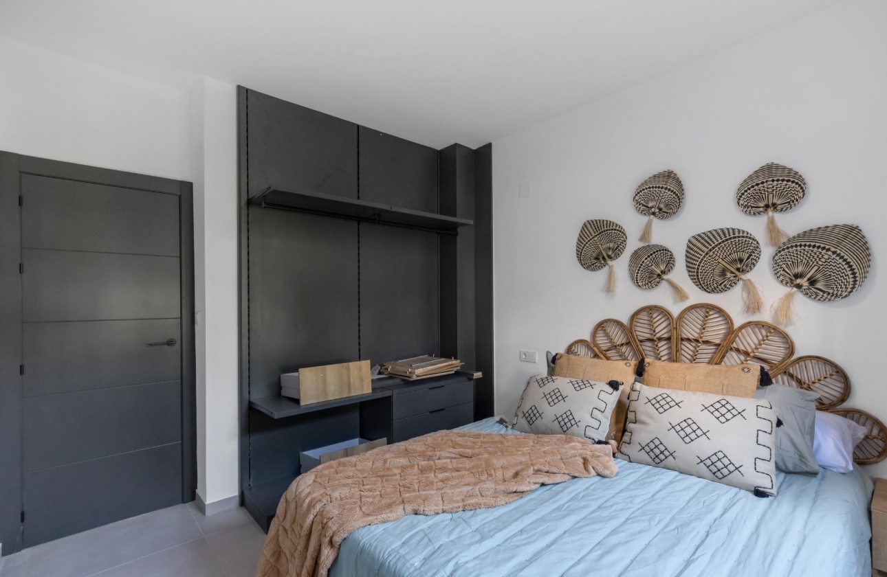 Wynajem długoterminowy - Bungalow - Torrevieja - Zona los Frutales