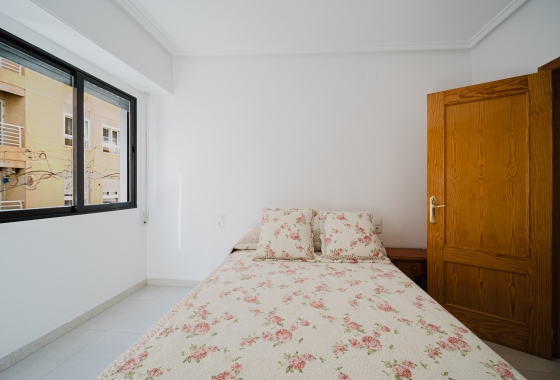Rynek wtórny - Apartament - Torrevieja - La Mata