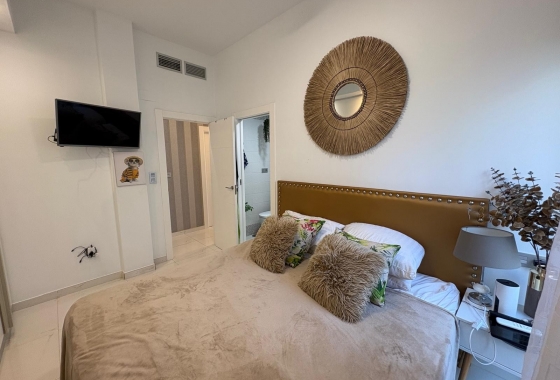 Rynek wtórny - Villa - Orihuela Costa - Villamartín