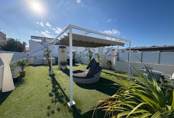 Rynek wtórny - Villa - Orihuela Costa - Villamartín