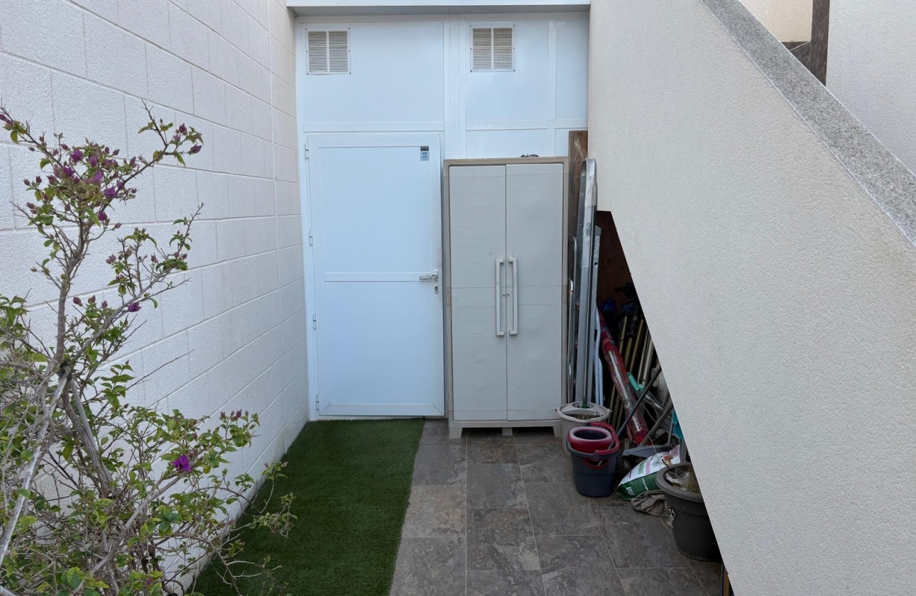 Rynek wtórny - Villa - Orihuela Costa - Villamartín