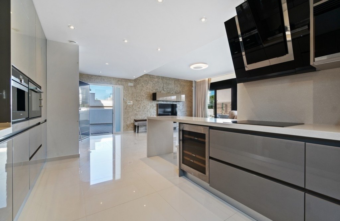 Rynek wtórny - Villa - Orihuela Costa - Aguamarina