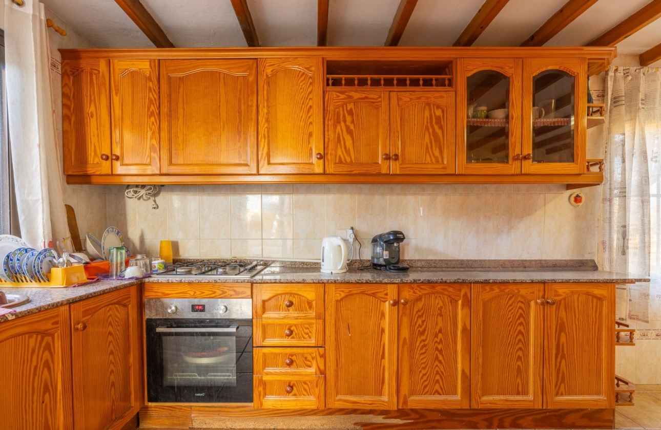 Rynek wtórny - Villa - Los Montesinos