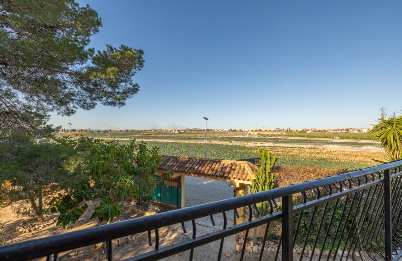 Rynek wtórny - Villa - Los Montesinos