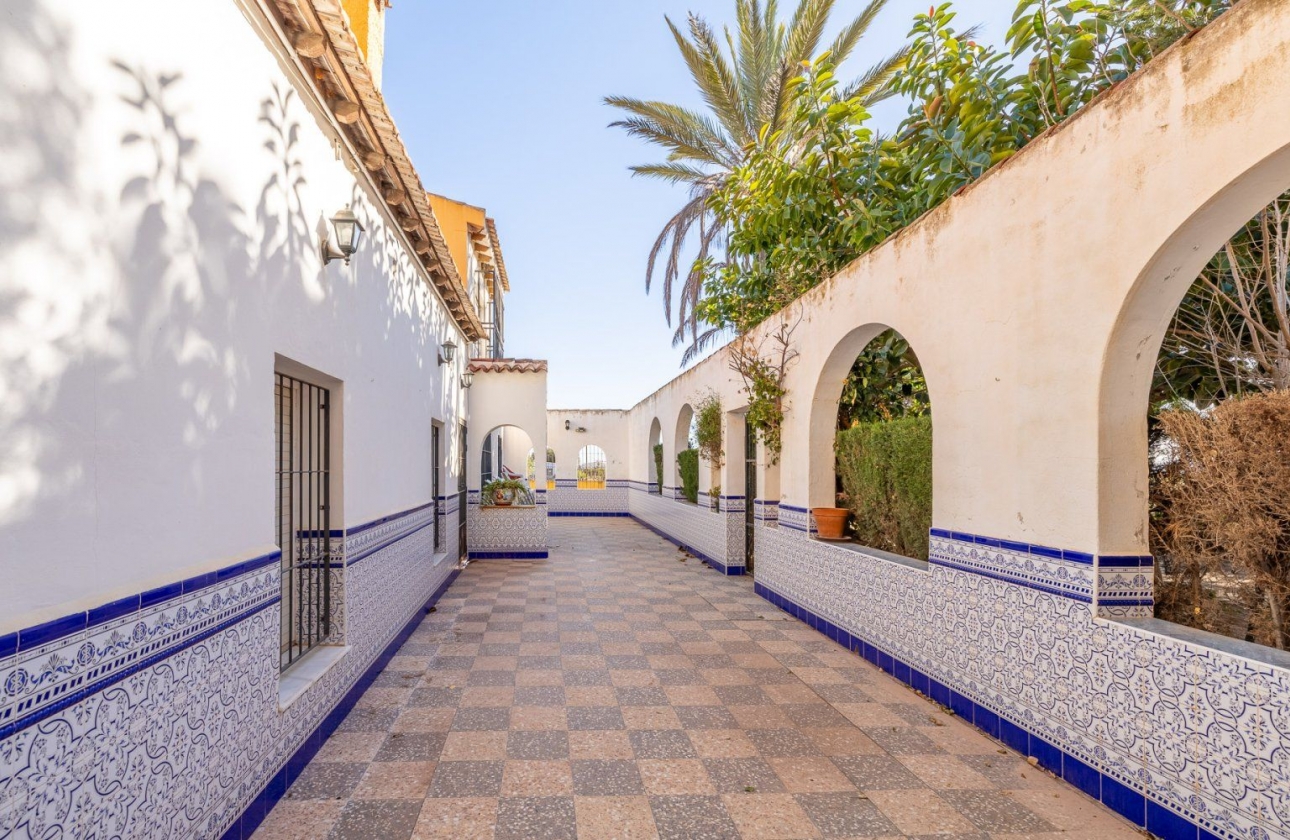 Rynek wtórny - Villa - Los Montesinos