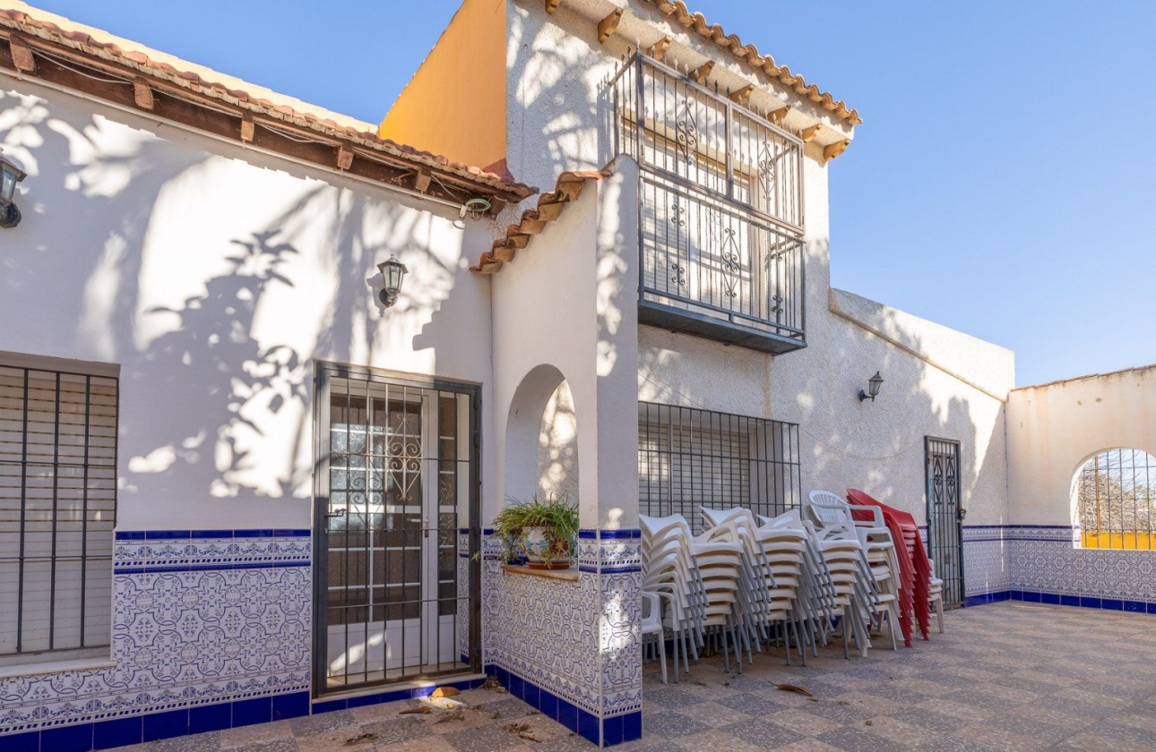 Rynek wtórny - Villa - Los Montesinos