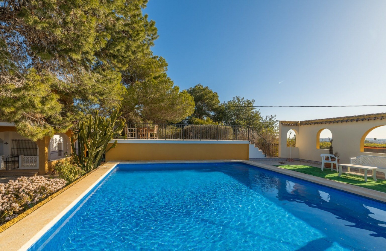 Rynek wtórny - Villa - Los Montesinos