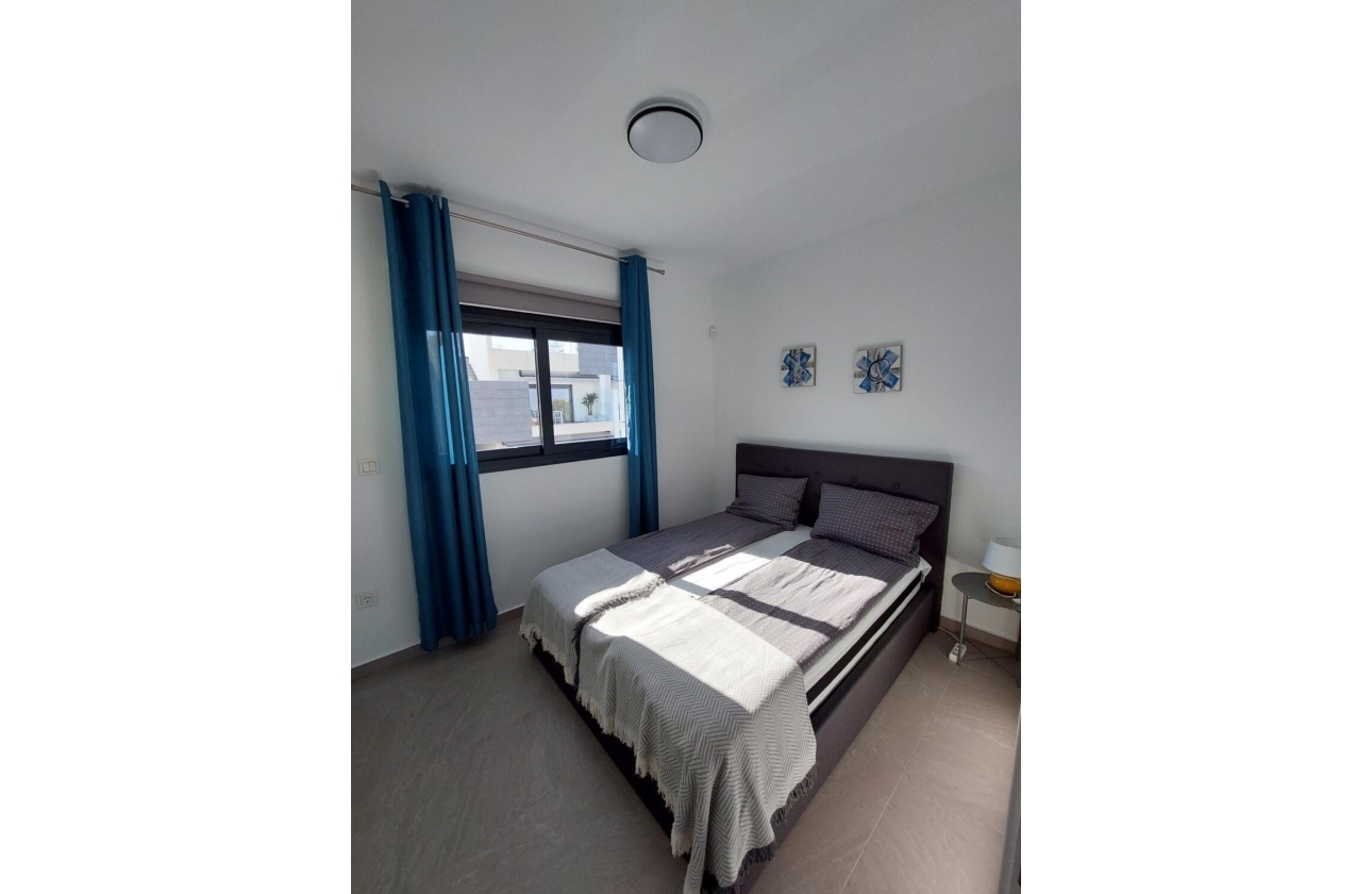 Rynek wtórny - Apartament - Torrevieja - Los Balcones