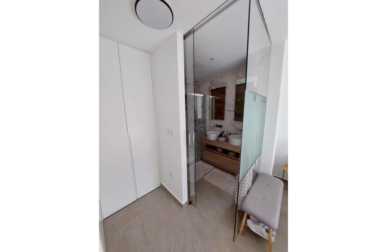 Rynek wtórny - Apartament - Torrevieja - Los Balcones