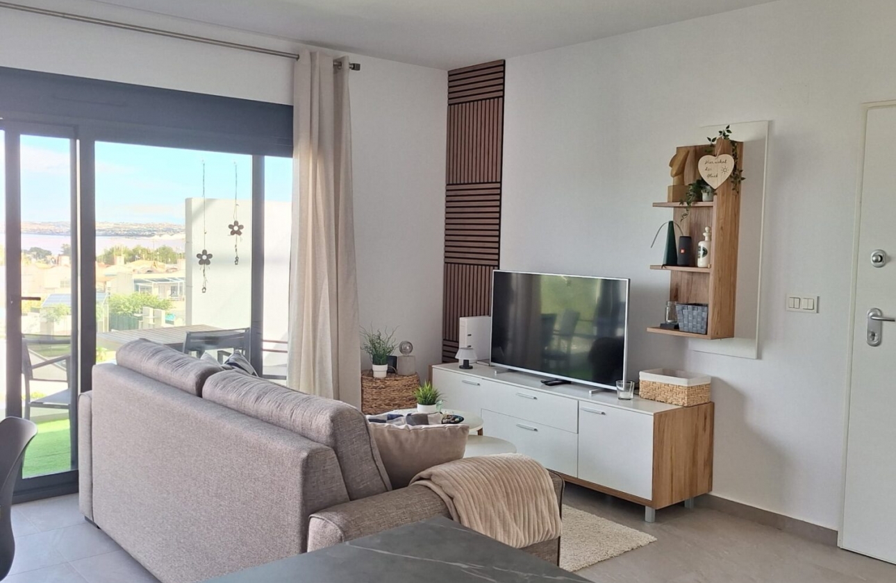 Rynek wtórny - Apartament - Torrevieja - Los Balcones