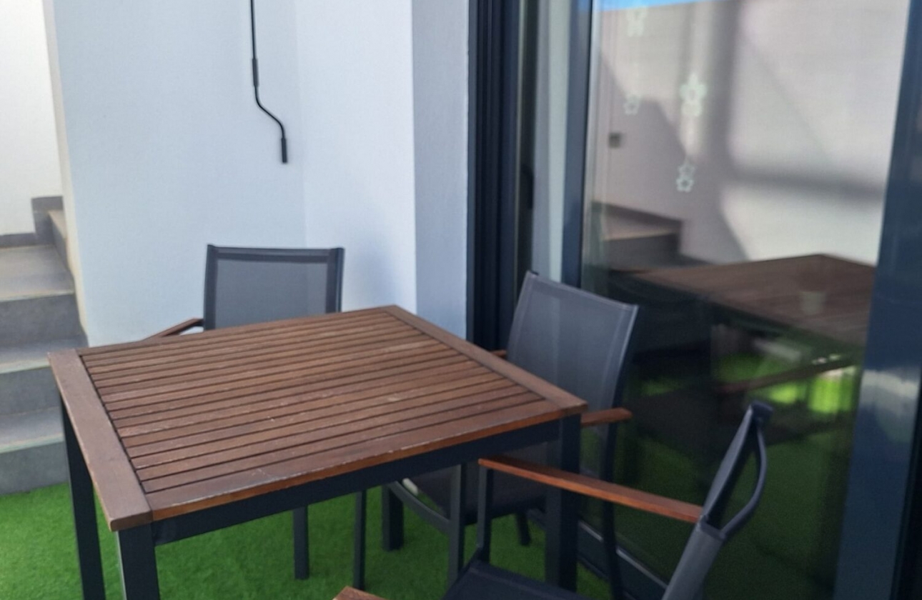 Rynek wtórny - Apartament - Torrevieja - Los Balcones