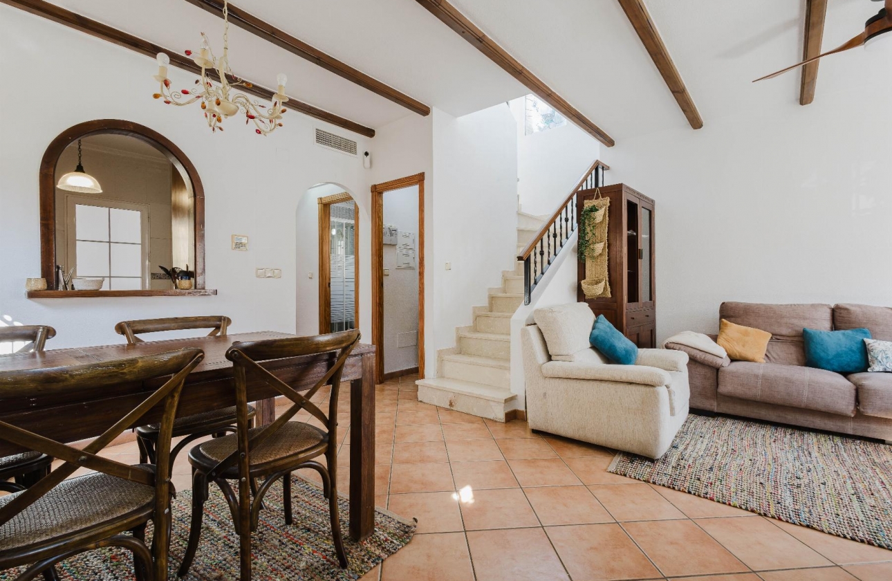 Rynek wtórny - Szeregowiec - Algorfa - LO CRISPIN