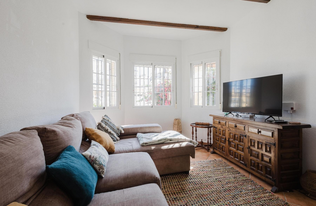 Rynek wtórny - Szeregowiec - Algorfa - LO CRISPIN