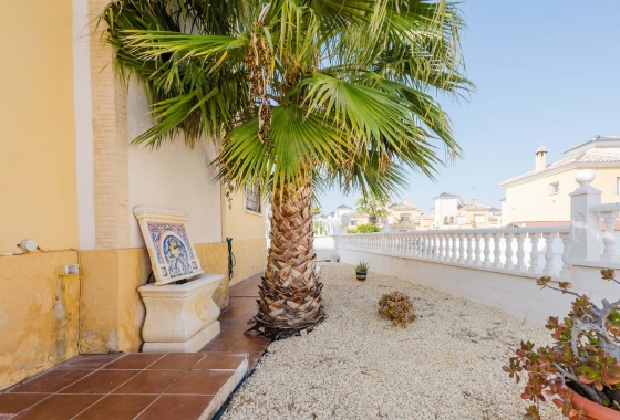 Rynek wtórny - Szeregowiec - Algorfa - LO CRISPIN