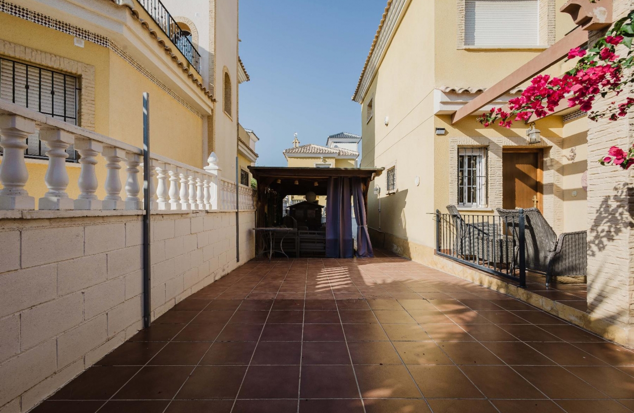 Rynek wtórny - Szeregowiec - Algorfa - LO CRISPIN